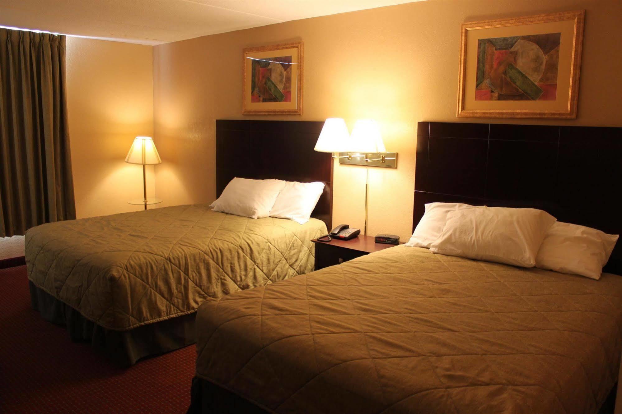 Baymont By Wyndham Florence Cincinnati Экстерьер фото